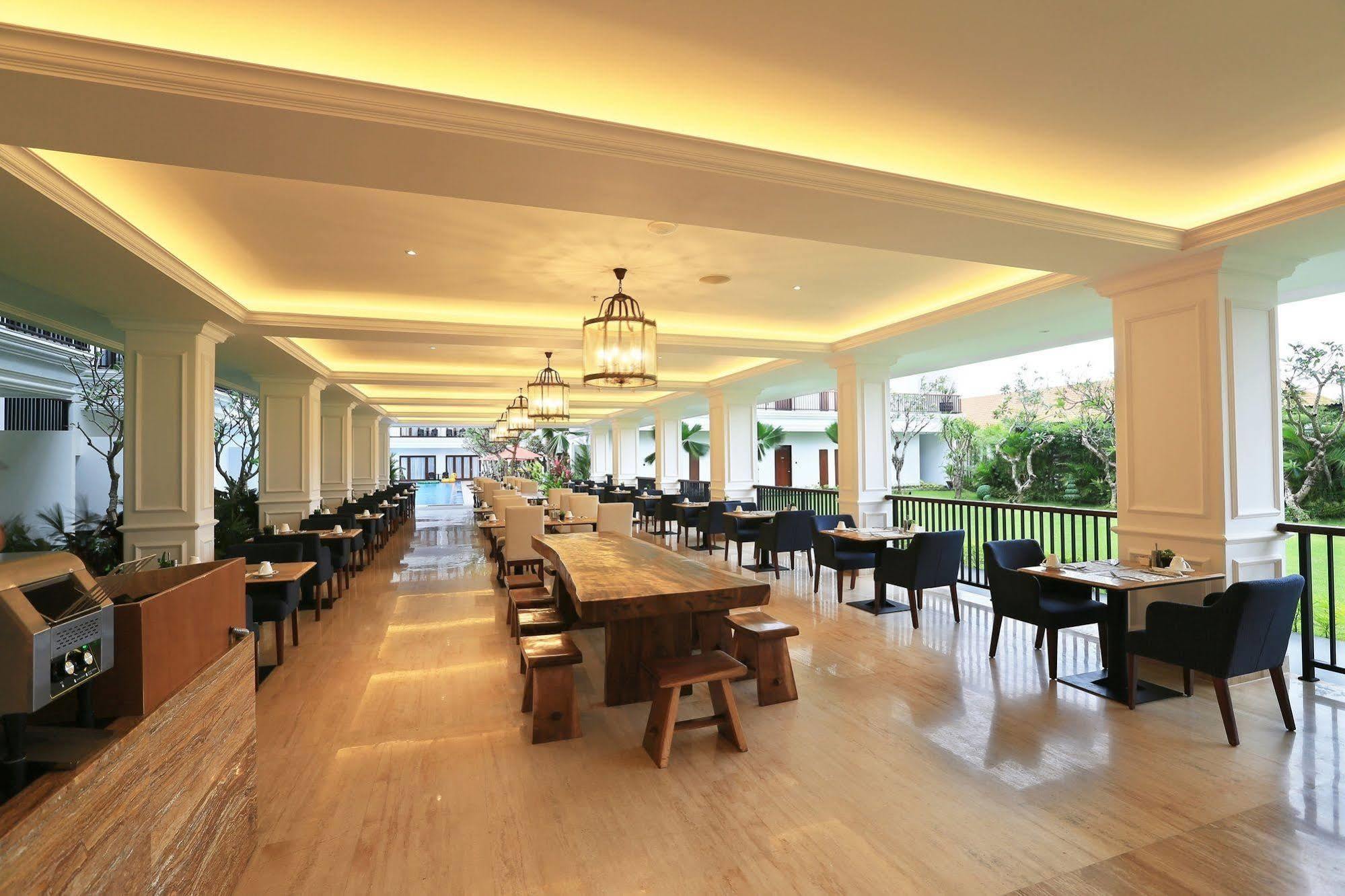 Grand Palace Hotel Sanur - Bali Zewnętrze zdjęcie