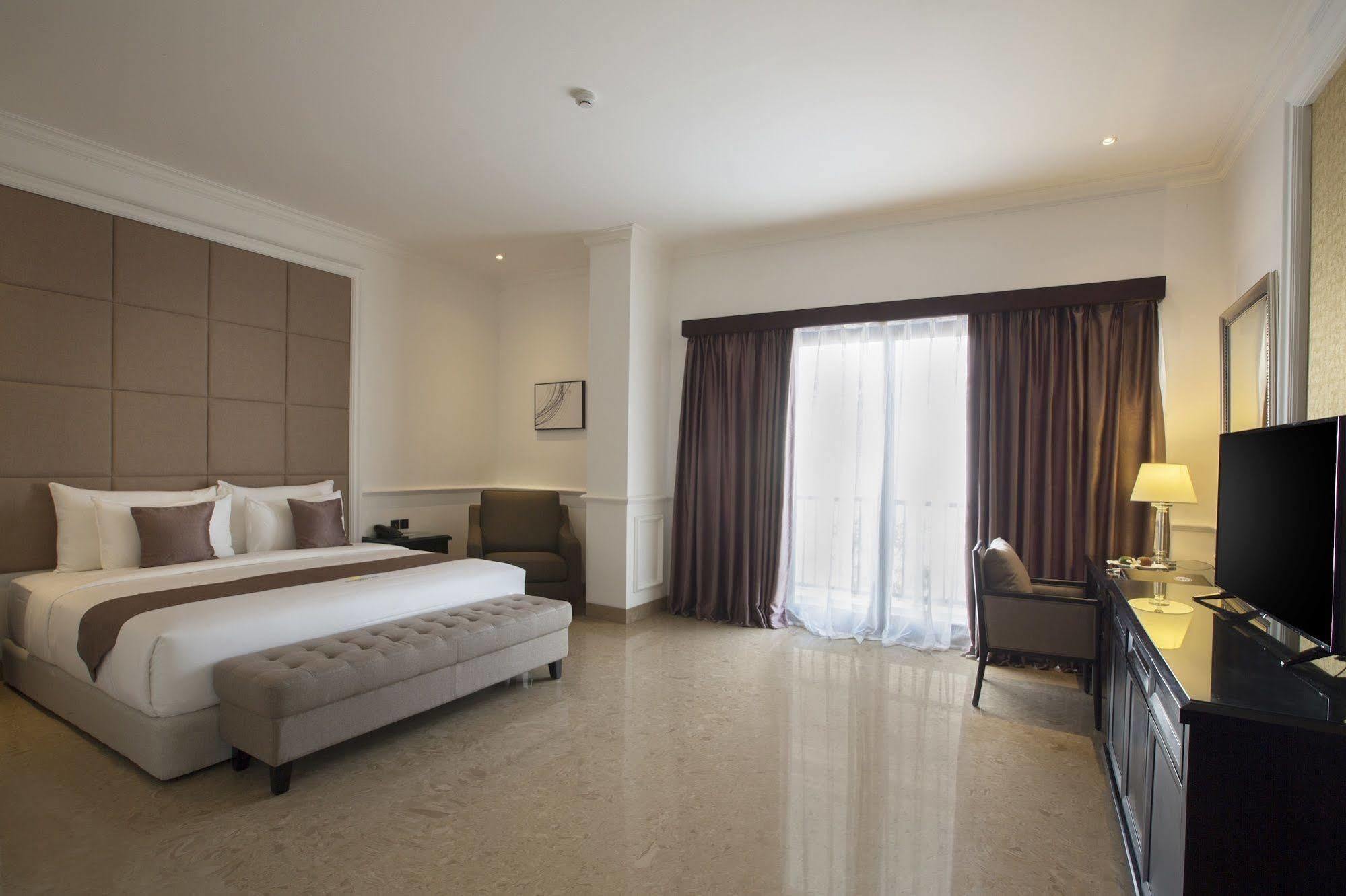 Grand Palace Hotel Sanur - Bali Zewnętrze zdjęcie
