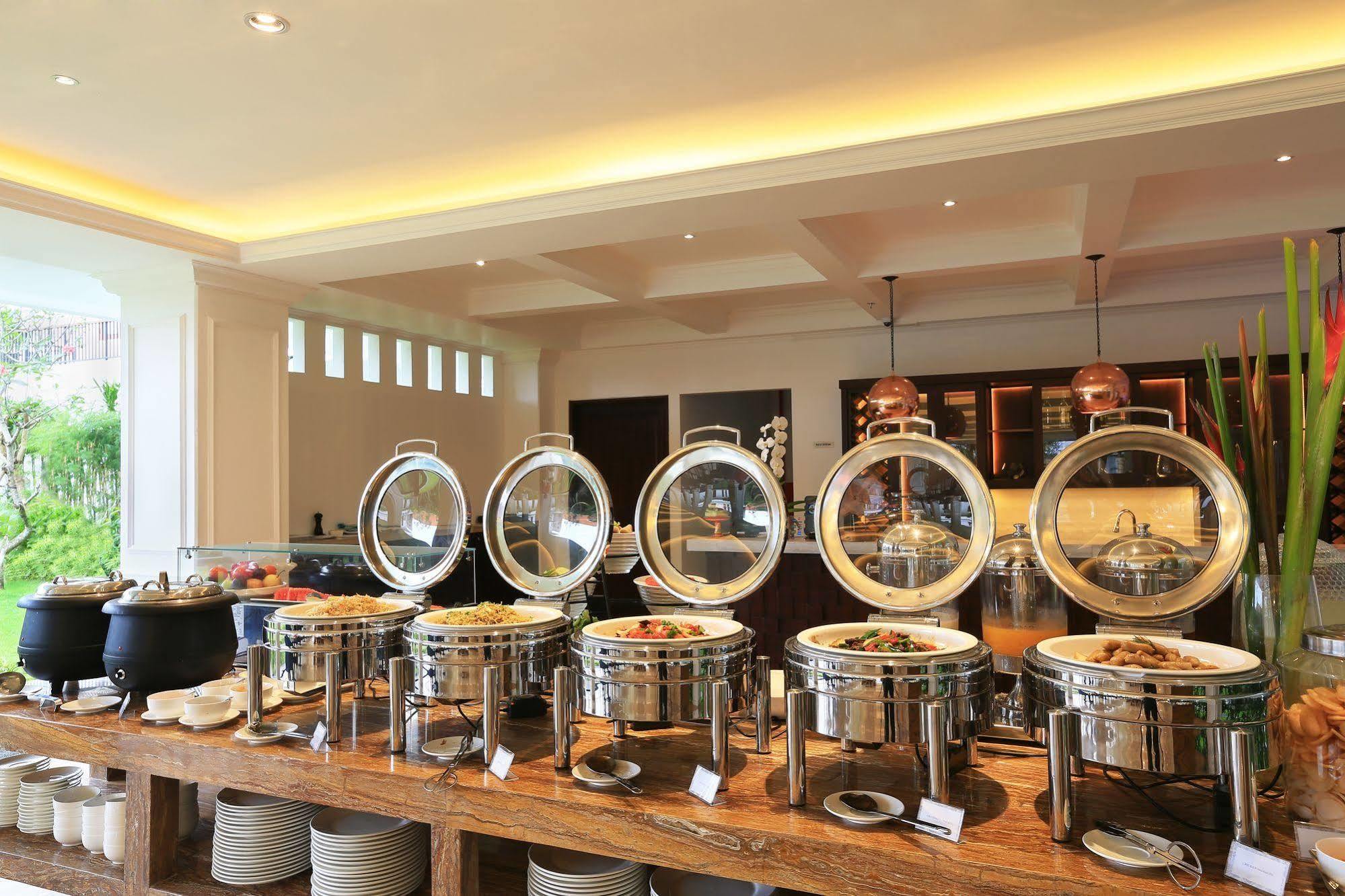 Grand Palace Hotel Sanur - Bali Zewnętrze zdjęcie