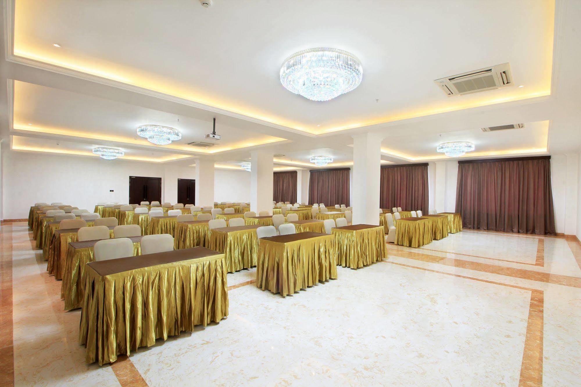 Grand Palace Hotel Sanur - Bali Zewnętrze zdjęcie